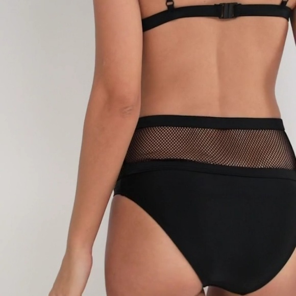 Black And Pink Mesh Overlay High Waisted Bikini Set Medium - Picture 11 of 15